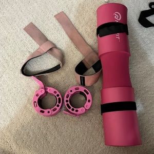 Pink 2 inch barbell clips, lifting straps, barbell pad